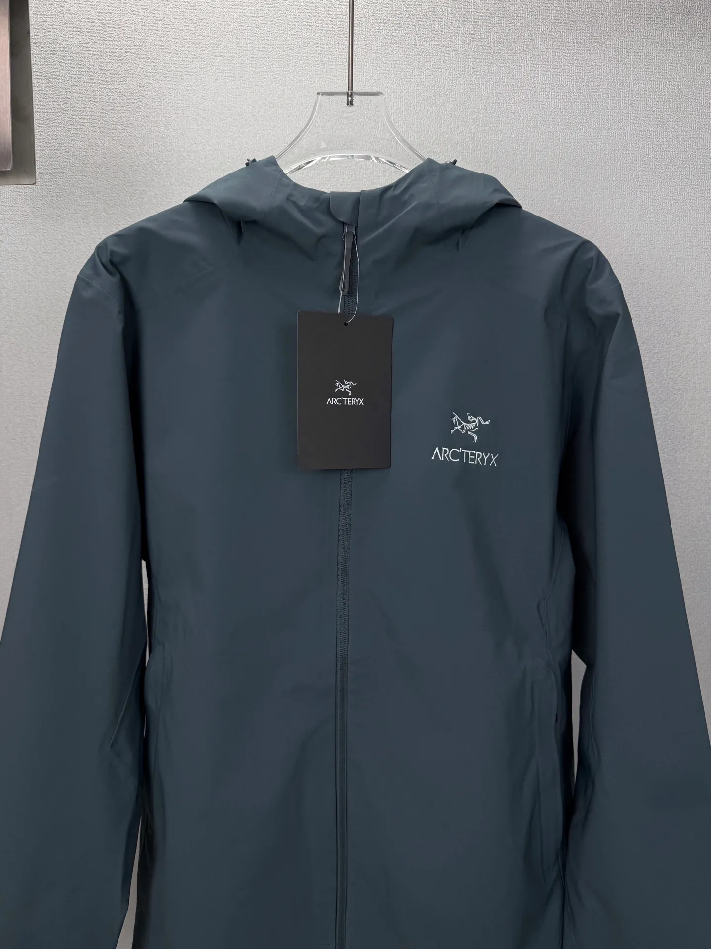 2026New Arrival Classic 🪡 logo Same Style Quality😘😘 ，Wear-Resistant、Breathable、 、 ， Versatile 👍 ：Gray、Green Size：M-4XL